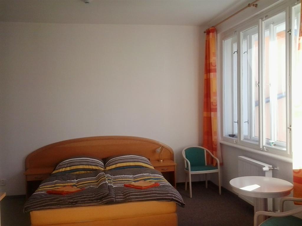 Penzion Vila Victoria Abertamy Szoba fotó